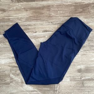 Victoria Sport Knockout Leggings